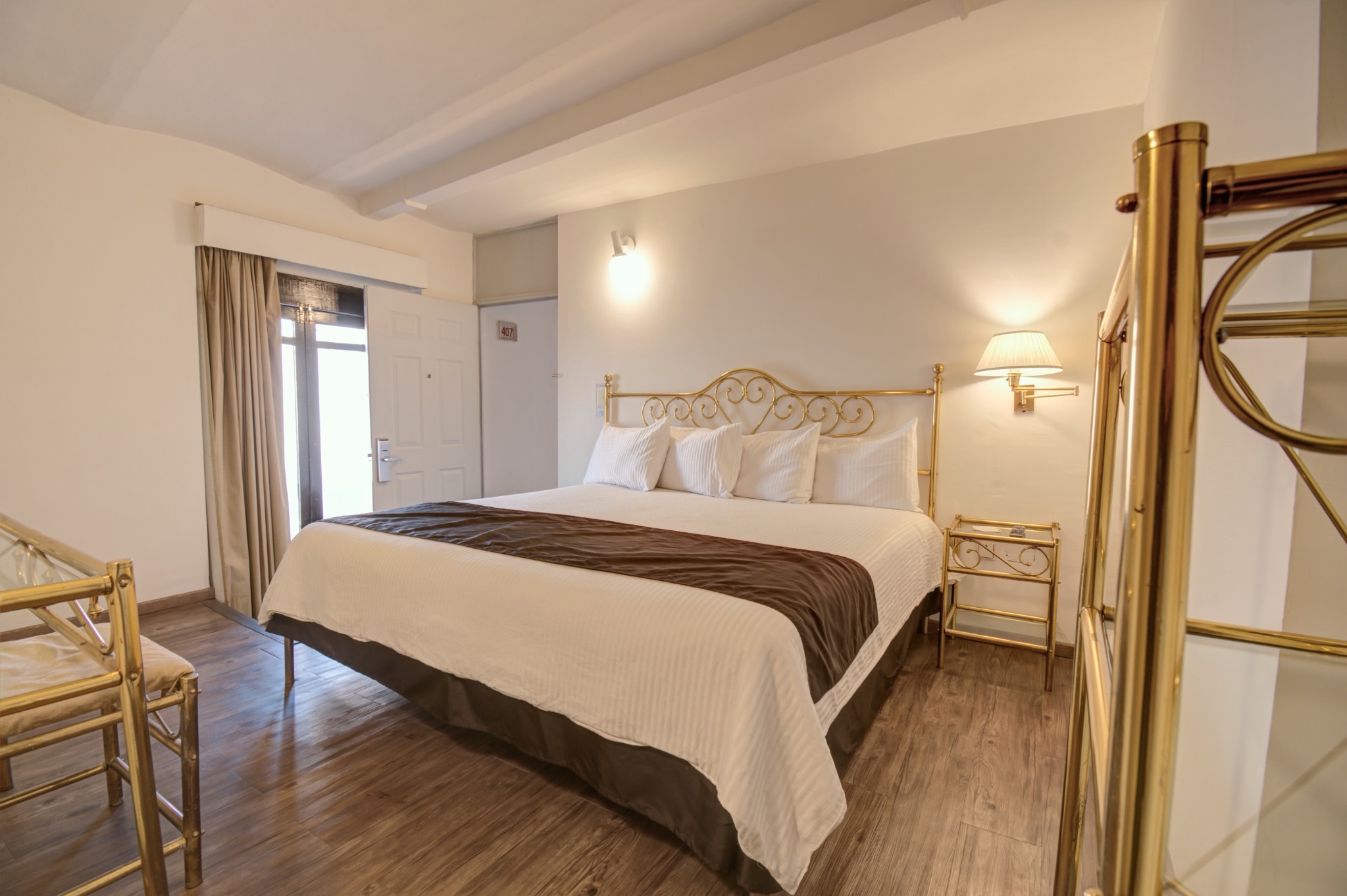 Deluxe King Room with Balcony - Hotel Argento Zacatecas
